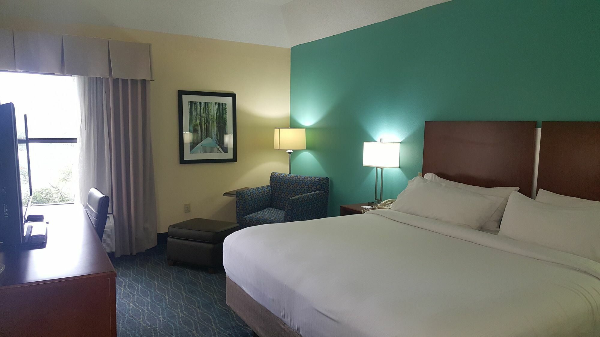 Holiday Inn Express & Suites Wilmington-University Center By Ihg Exterior photo